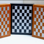 Premium Wooden Chess & Whisky Gift Se - Image 2